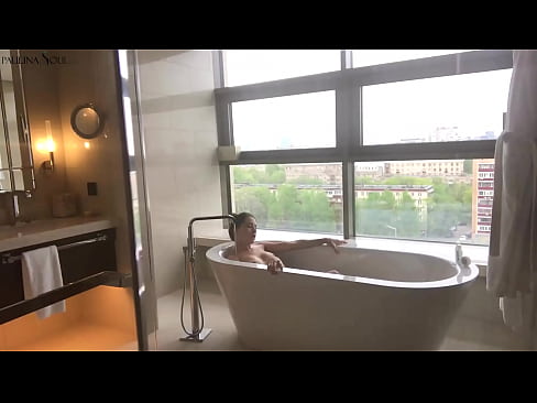 ❤️ Óriási babe szenvedélyesen kiveri ki a punciját a fürdőszobában ❤️ Anal videó at hu.sfera-uslug39.ru ❌️❤